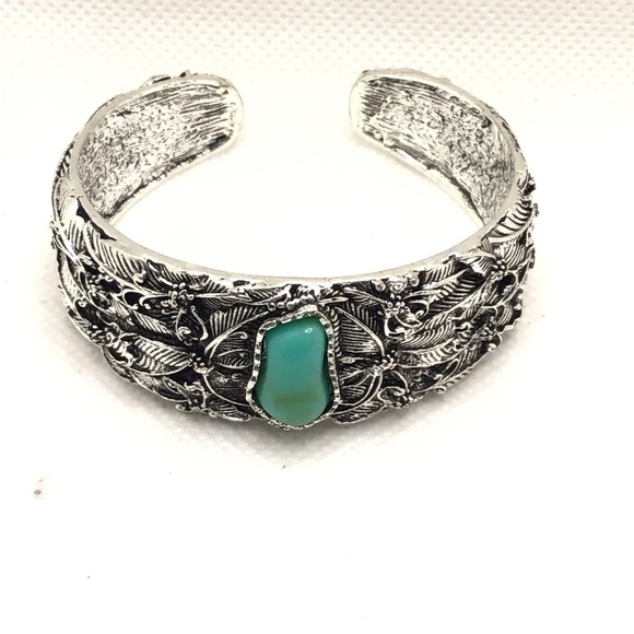 Boho Vintage Style Southwestern Silver-tone Turquoise Stone Bangle Cuff Bracelet - Picture 5 of 7